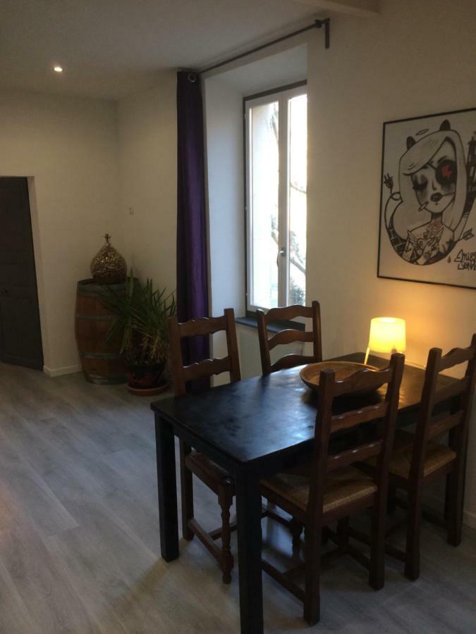 Anna'S Gite Apartman Lagrasse Kültér fotó